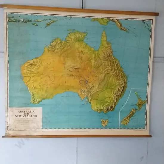 VINTAGE MAP OF AUSTRALIA AND NEW ZEALAND