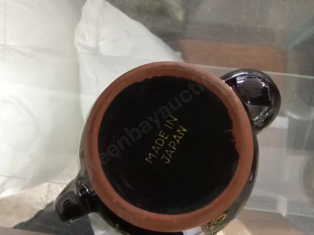 2 X JAPANESE TEAPOTS, 1 X DENBY TEAPOT, PLUS TWO OTHER TEAPOTS Image 1++