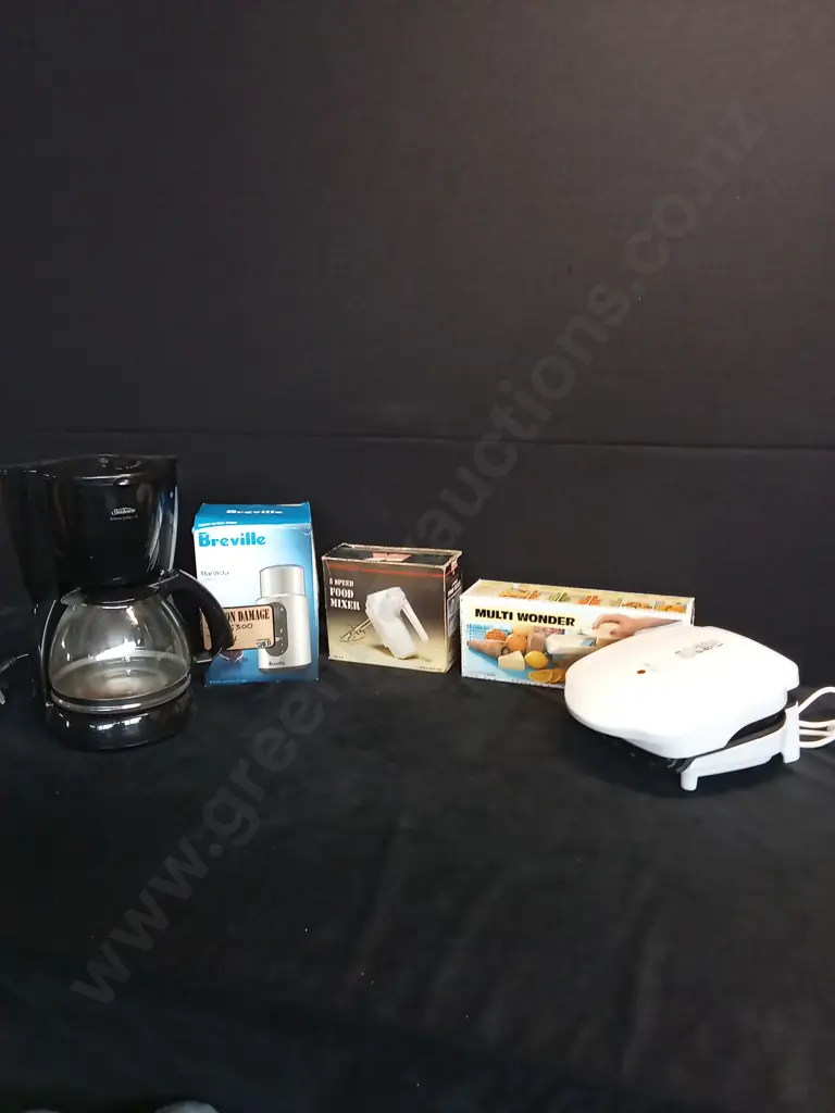 ASSORTED KITCHEN APPLIANCES Image 1++