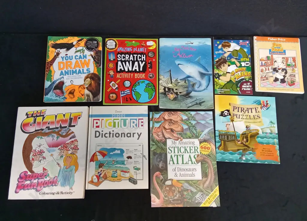 ASSORTED KIDS ACTIVITY BOOKS X 10 Image 1++