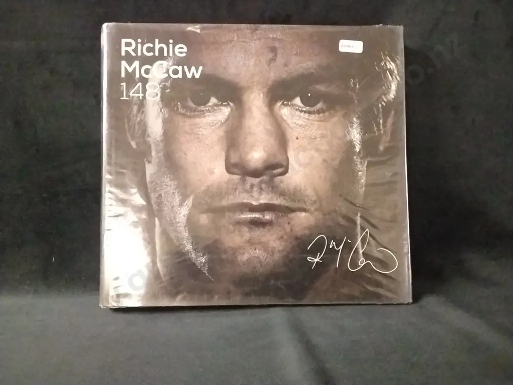 RICHIE McCAW 148 HARDBACK BOOK Image 1++