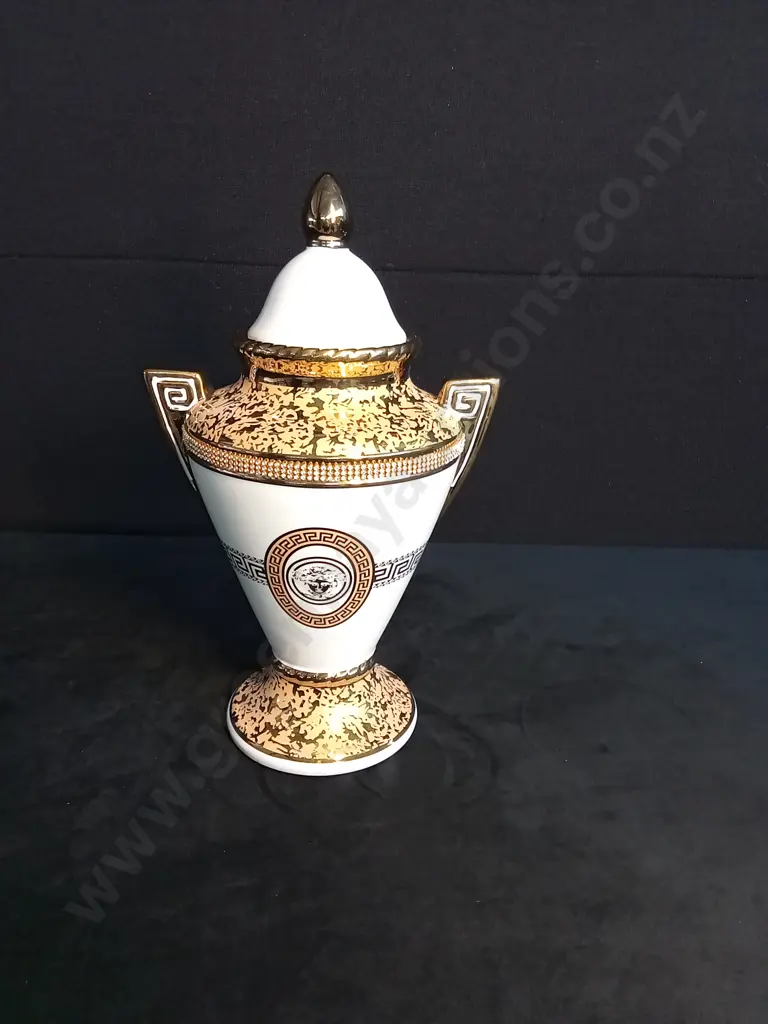 GOLD MEDUSA URN, CANDLE HOLDERS , VASE AND CAKE STAND Image 1++