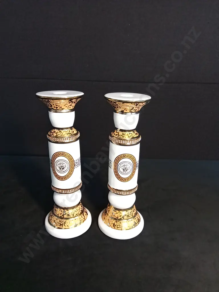 GOLD MEDUSA URN, CANDLE HOLDERS , VASE AND CAKE STAND Image 1++