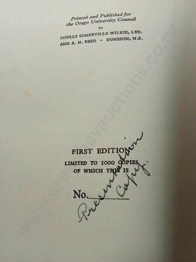 1ST EDITION PRESENTATION COPY FROM 1934 OF MARSDENS LIEUTENANTS AND THE LIFE OF CAPTAIN JAMES COOK Image 1++