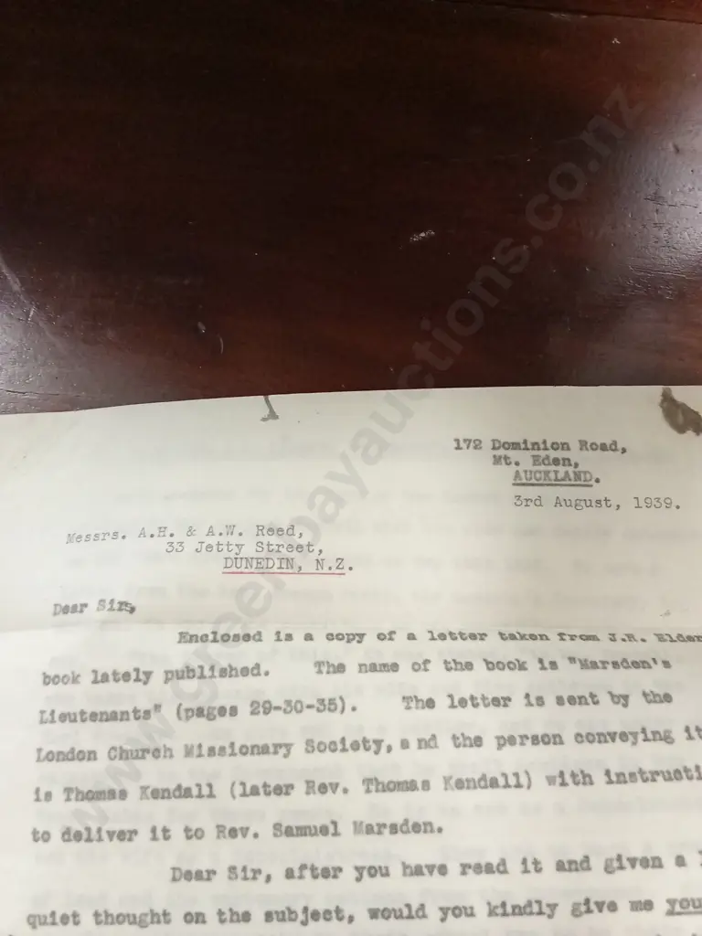 1ST EDITION PRESENTATION COPY FROM 1934 OF MARSDENS LIEUTENANTS AND THE LIFE OF CAPTAIN JAMES COOK Image 1++