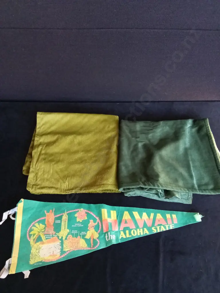 CUSHION COVER FROM AROUND THE WORLD X 16 AND HAWAII FLAG Image 1++