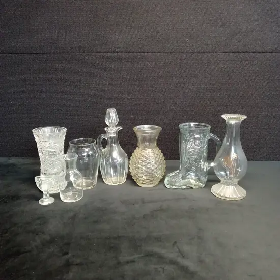 ASSORTED GLASSWARE