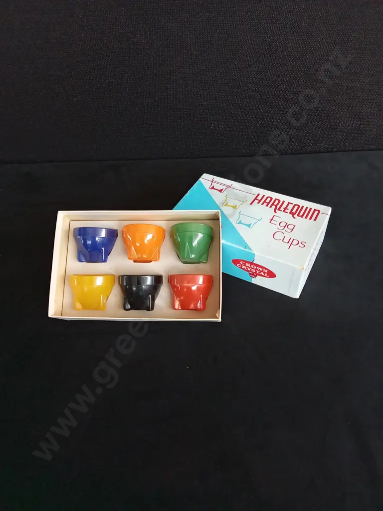 BOXED SET OF 6 HARLEQUIN EGG CUPS BY CROWN CRYSTAL GLASS Image 1++