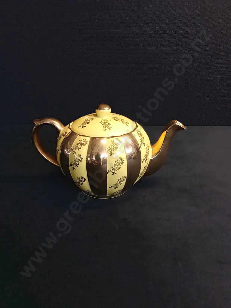 VINTAGE GIBSON T22 YELLOW TEAPOT SET Image 1++