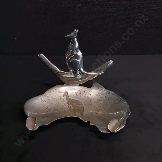 VINTAGE AUSTRALIAN ASHTRAY