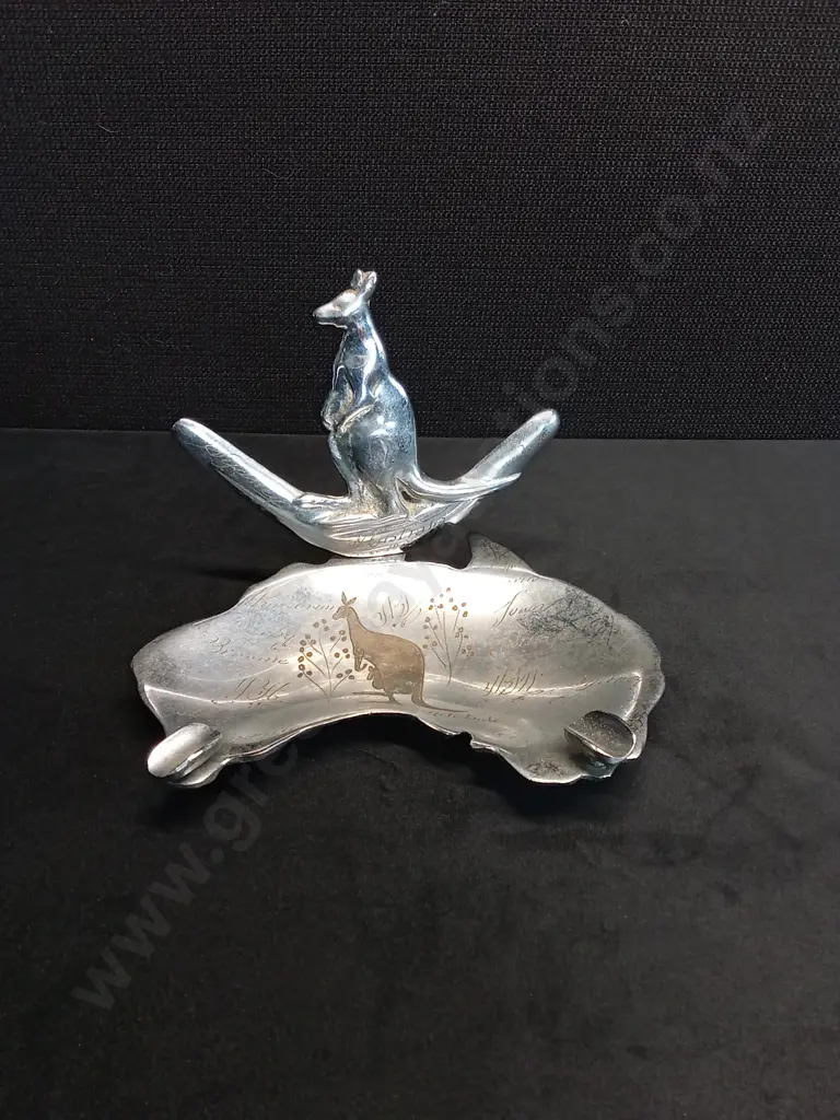 VINTAGE AUSTRALIAN ASHTRAY Image 1++