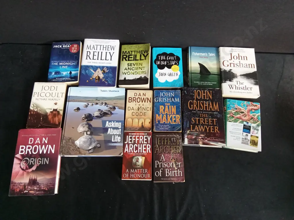 BOOKS X 15 Image 1++