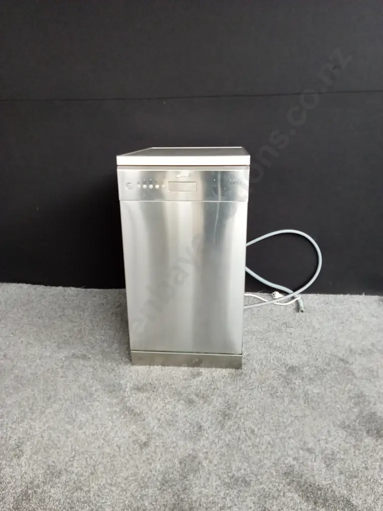 SMEG DISHWASHER Image 1++