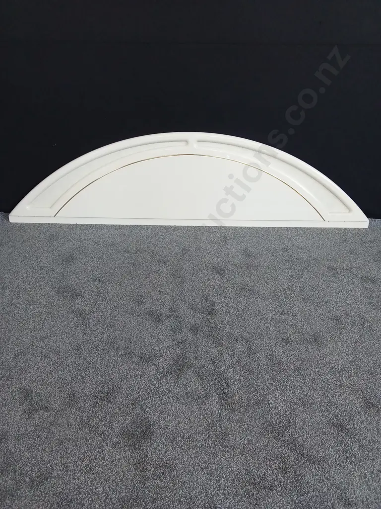 THREE PIECE BEDROOM SET WITH MATCHING HEADBOARD - GOOD CONDITION Image 1++