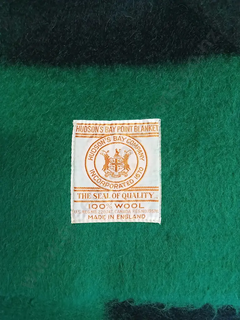 HUDSON BAY COMPANY POINT 100% WOOL GREEN BLANKET X 2 Image 1++