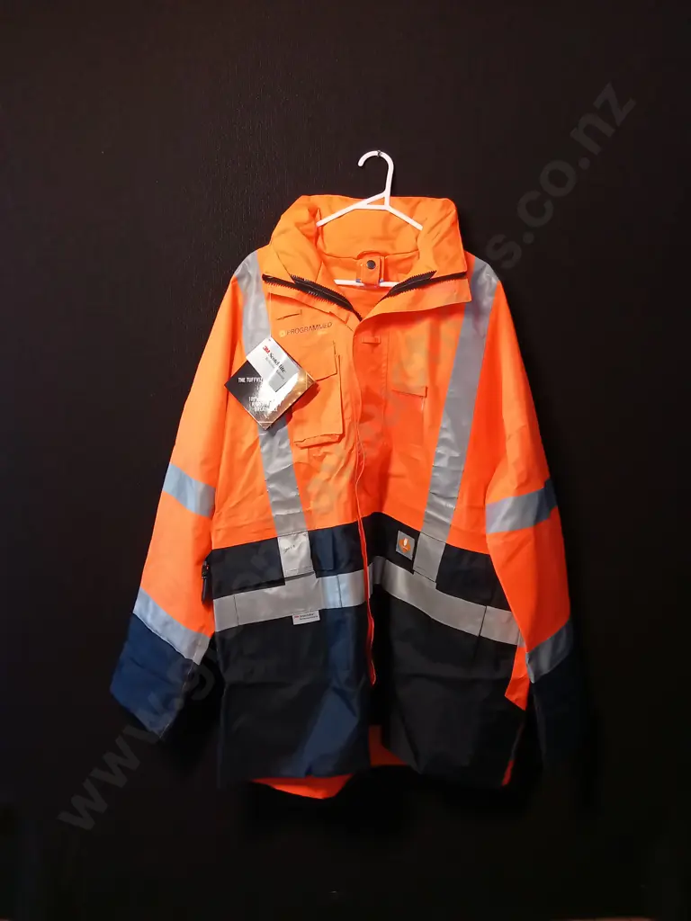 NEW AND USED HIGH VIS AND OVERALLS 1X JACKET 2 X VEST 1X OVER TROUSER 7X OVERALLS Image 1++