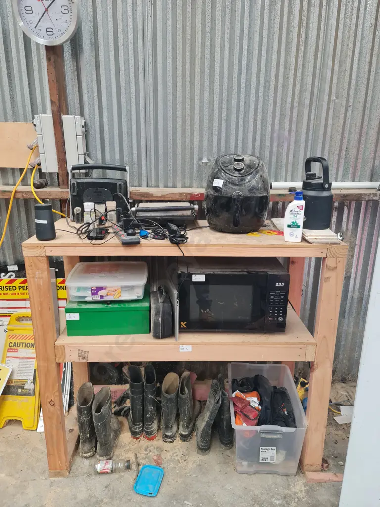 Wooden Work Bench/Shelving Image 1++