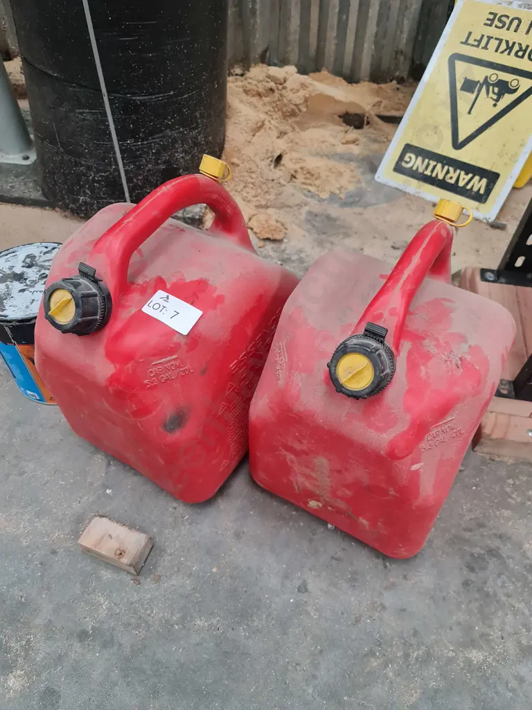 Fuel Totes x 2 Image 1++