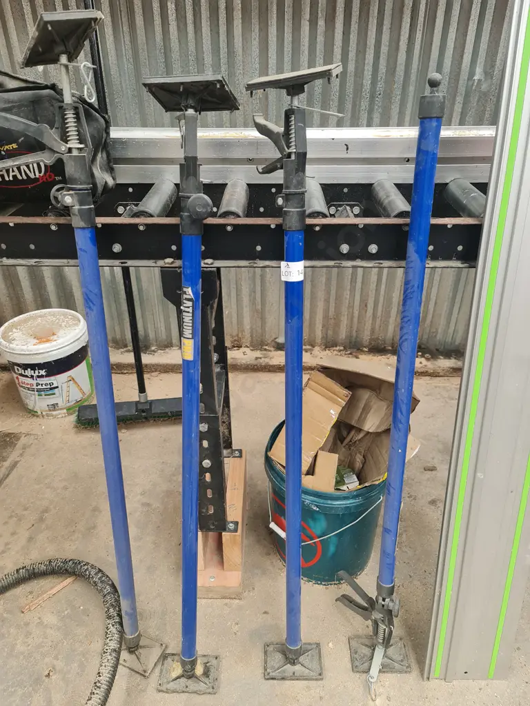 Platinum Pro Support Props Image 1++