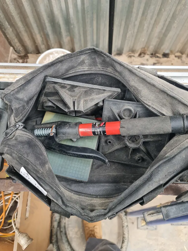 The Original 3rd Little Hand Image 1++