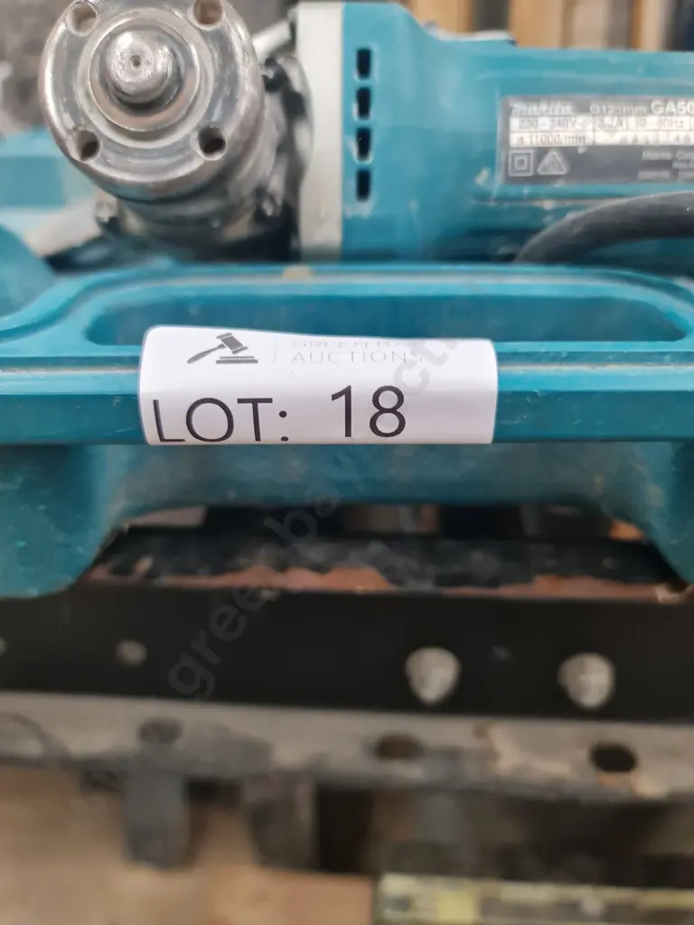 Makita Angle Grinder Image 1++