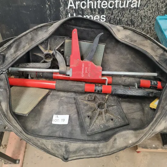 The Original 3rd Little Hand