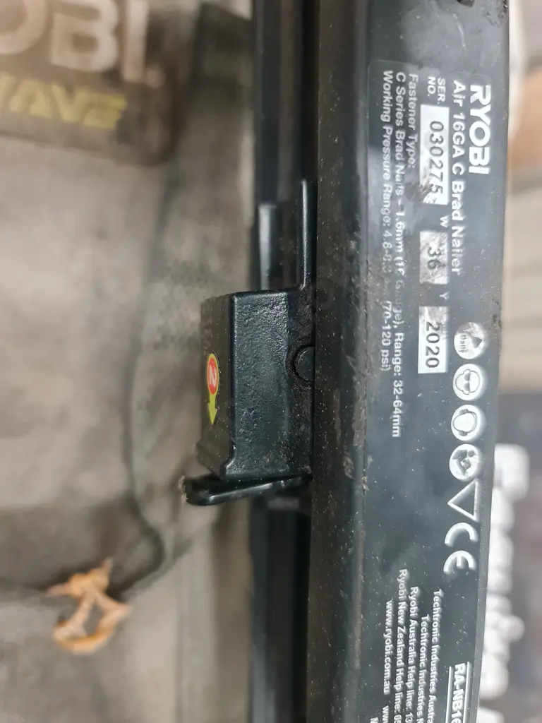 Ryobi Brad Nailer Image 1++