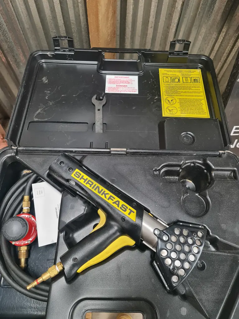 Shrinkfast LP Gas Torch Image 1++