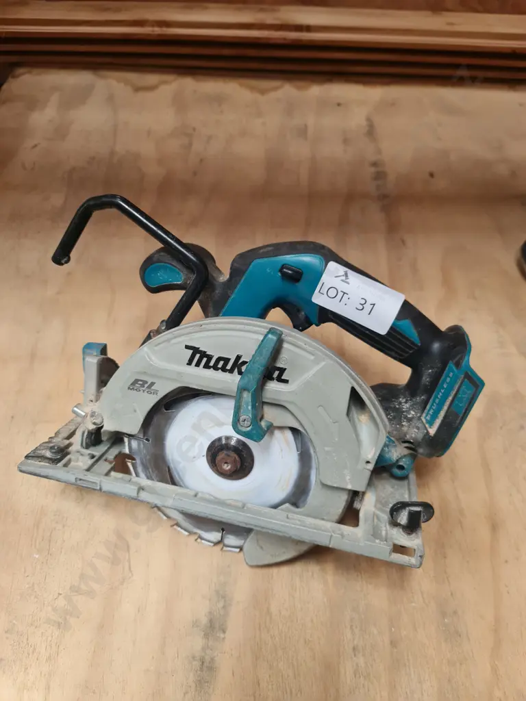 Makita Circular Saw Image 1++