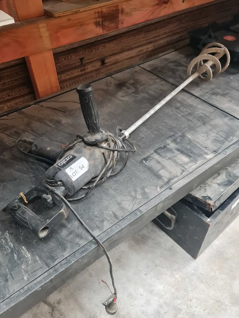 Ozito Mixer Image 1++