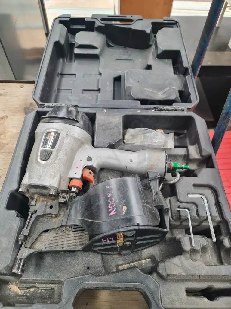 Ecko Hammahand Weatherboard Nailer Image 1++