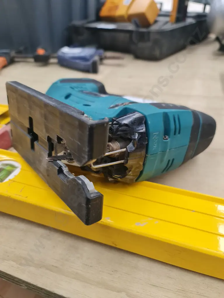 Makita Jig Saw Image 1++