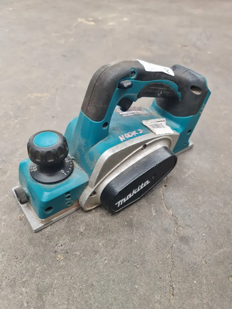 Makita Planer Image 1++
