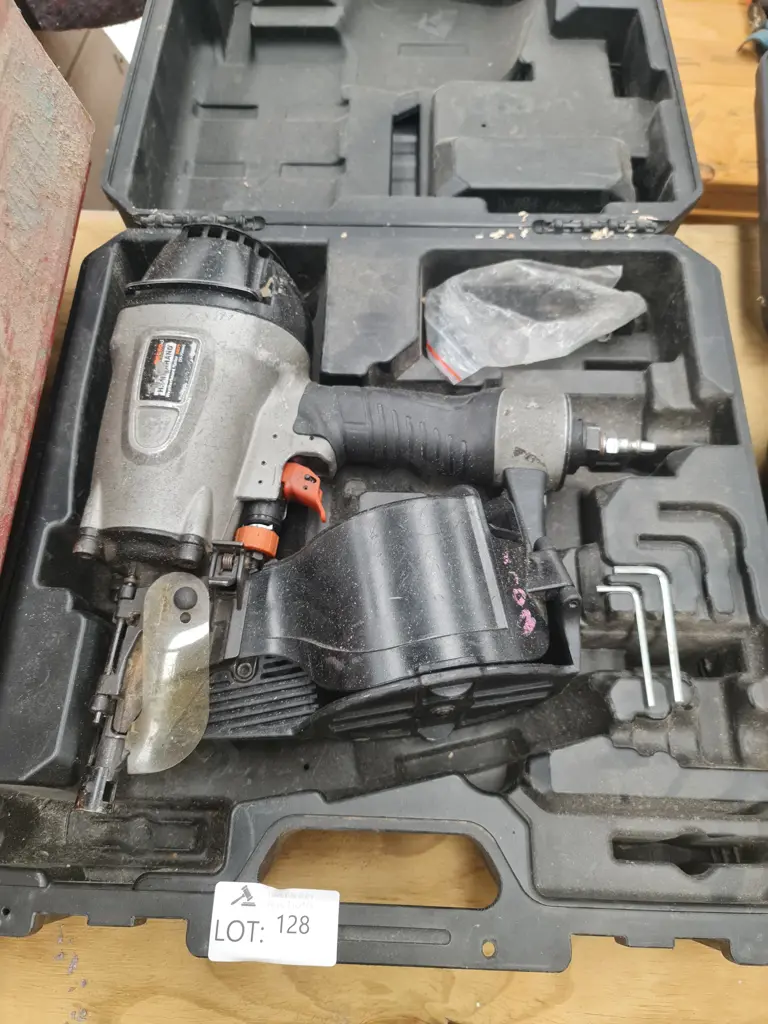 Ecko Hammahand Weatherboard Nailer Image 1++