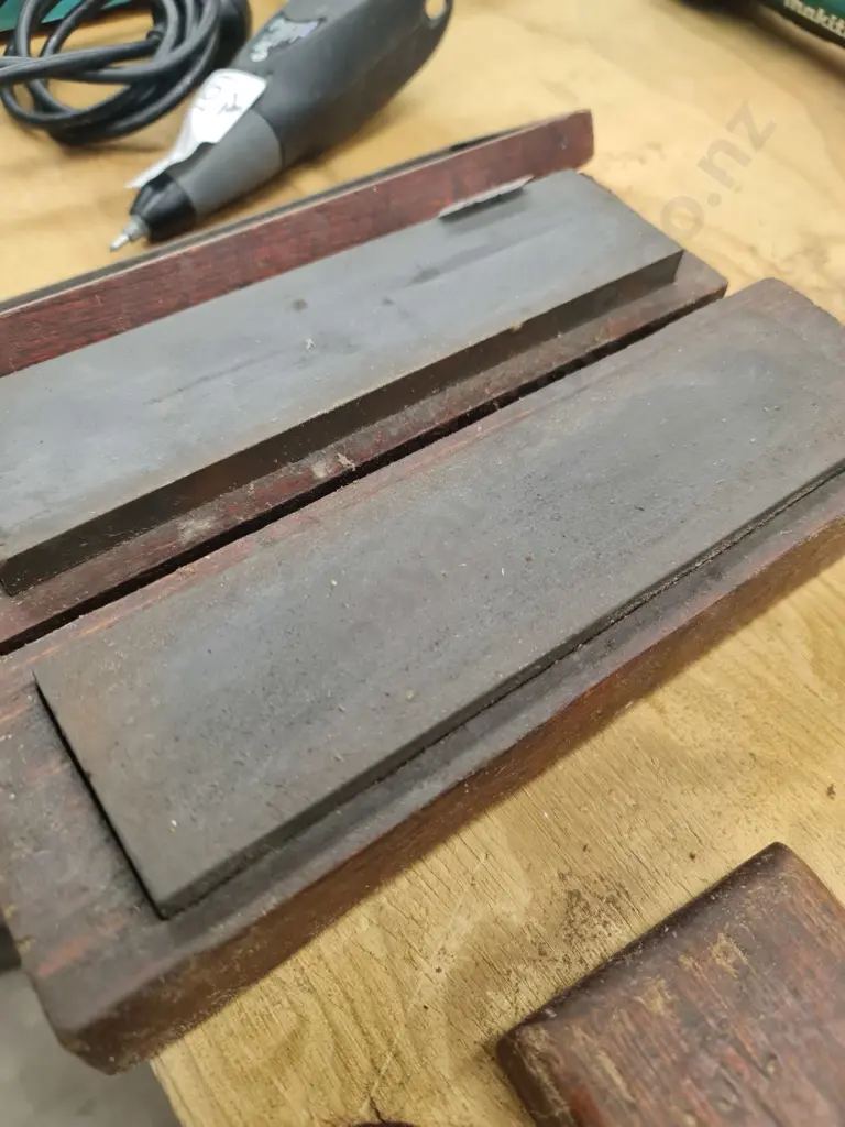 Sharpening Stones Image 1++