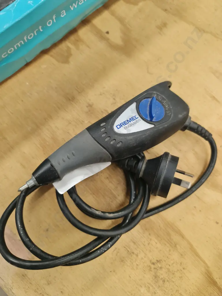 Dremel Engraver Image 1++