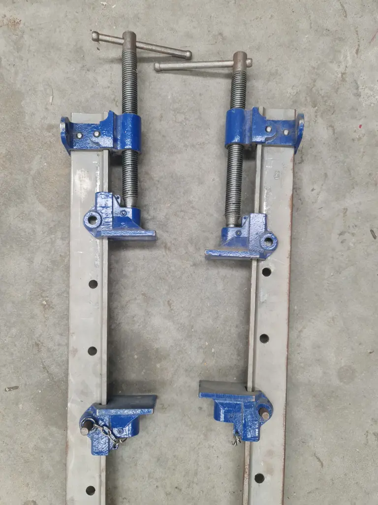 Sash Clamps Image 1++