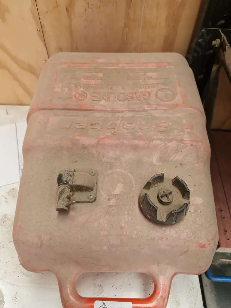 Fuel Totes x 2 Image 1++