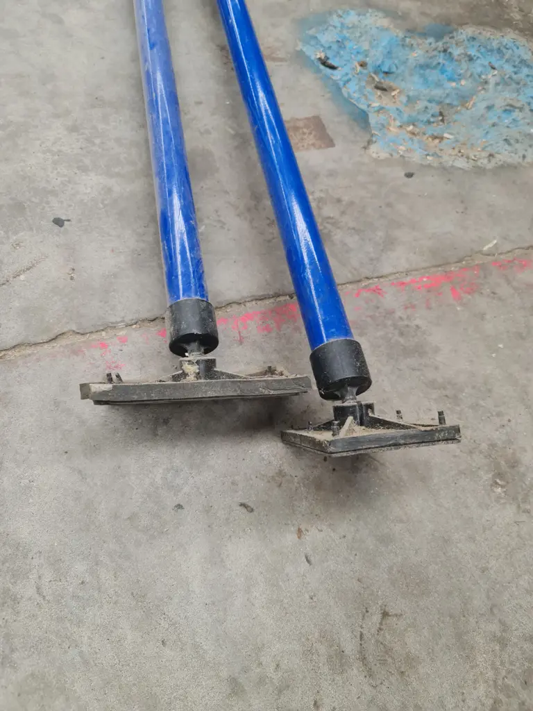 Platinum Pro Support Props Image 1++