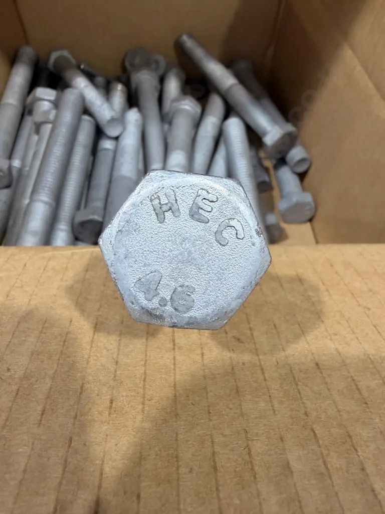 Galvanised Hex Bolts Image 1++