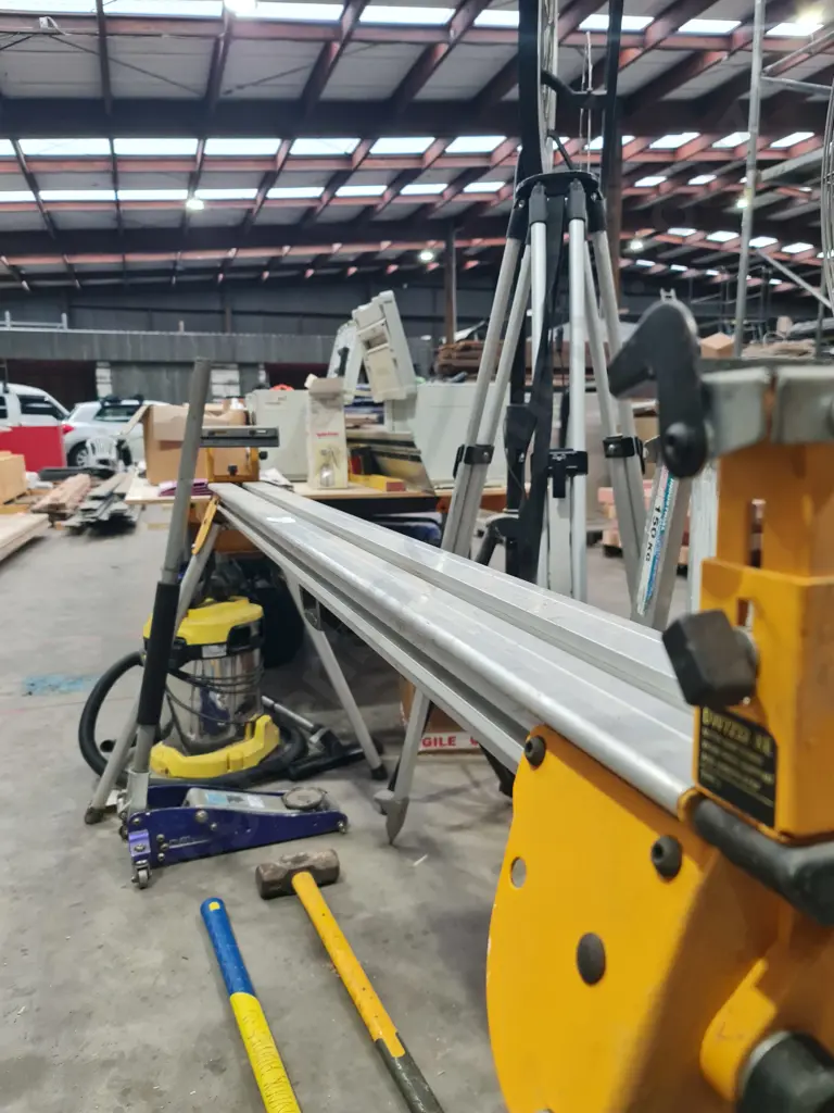 DeWalt Mitre Saw Workstation (No Saw) Image 1++