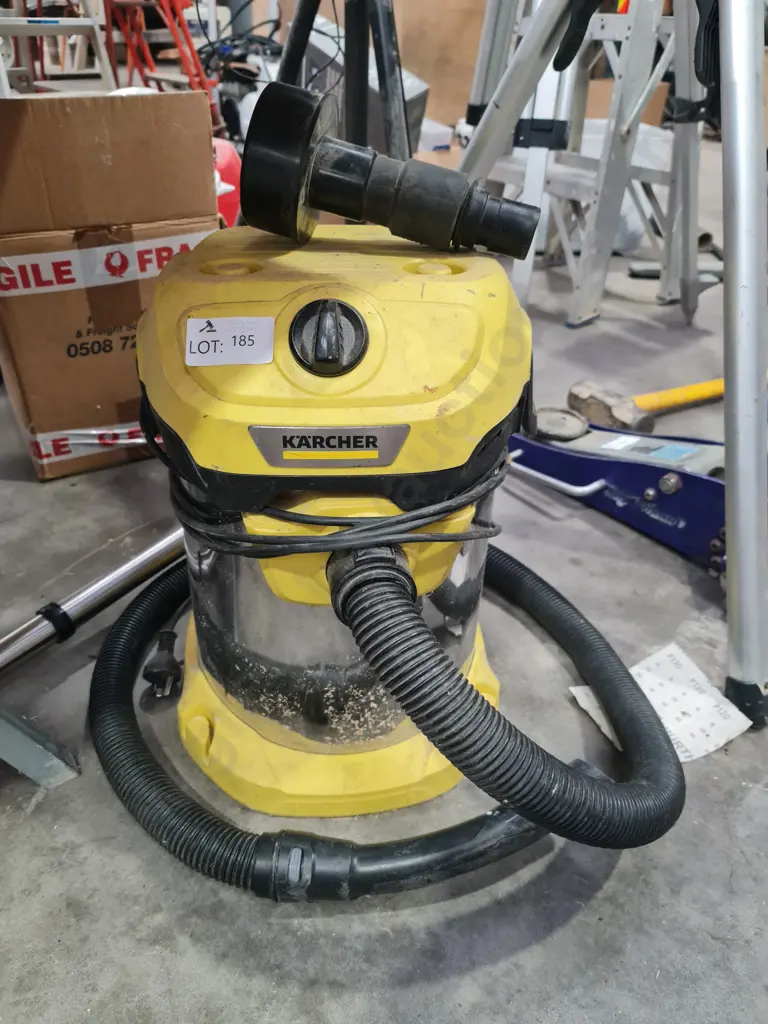 Karcher Wet & Dry Vacuum Cleaner Image 1++