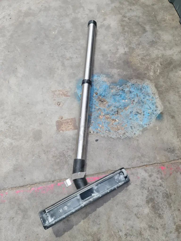 Karcher Wet & Dry Vacuum Cleaner Image 1++