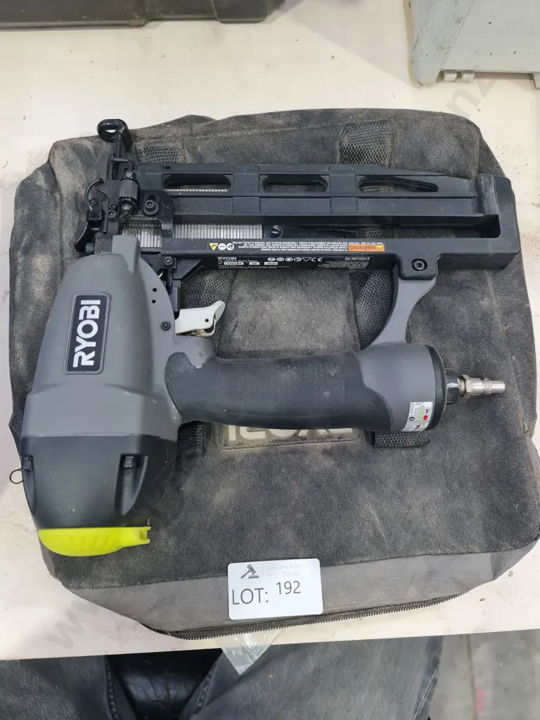 Ryobi Brad Nailer Image 1++