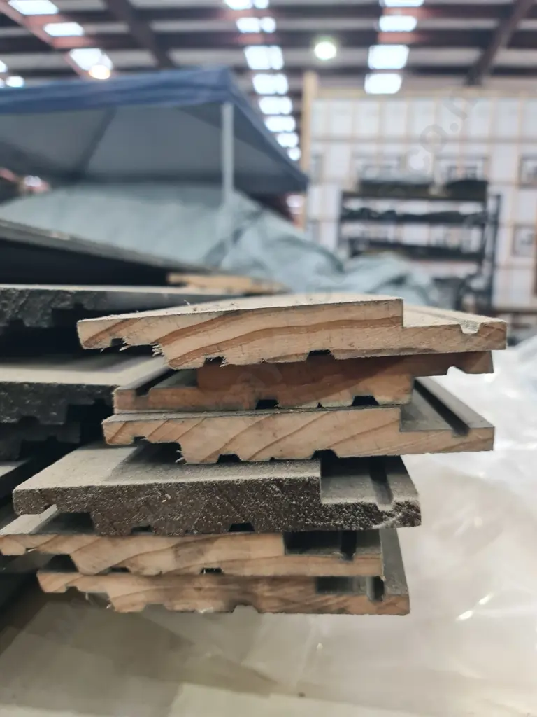 Composite Shiplap Boards Image 1++