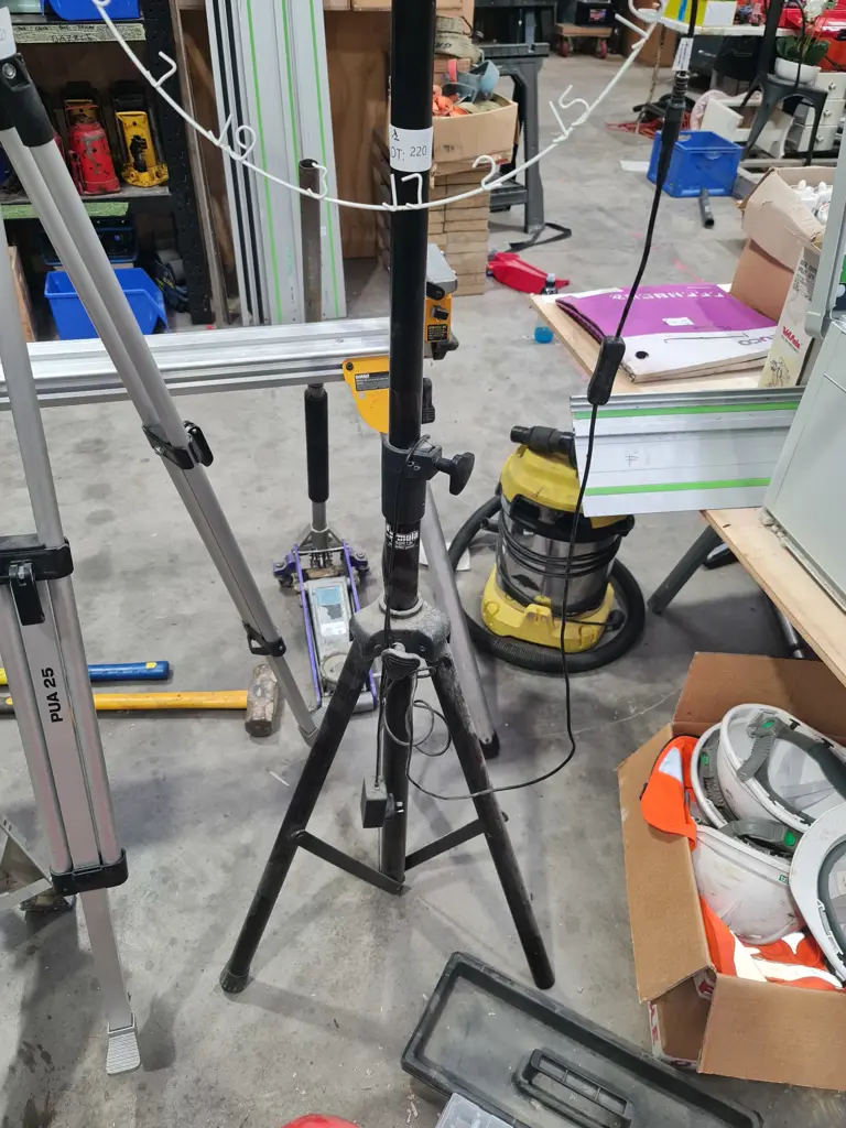 Formula Sports Dart Board Image 1++