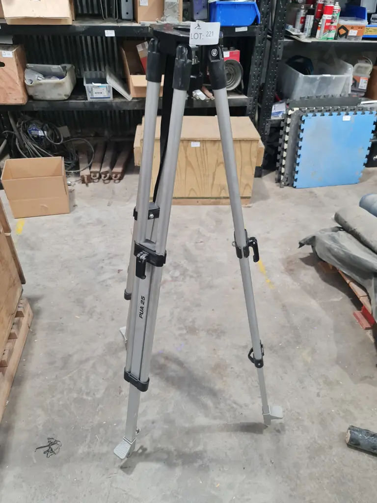 Hilti Tripod Image 1++