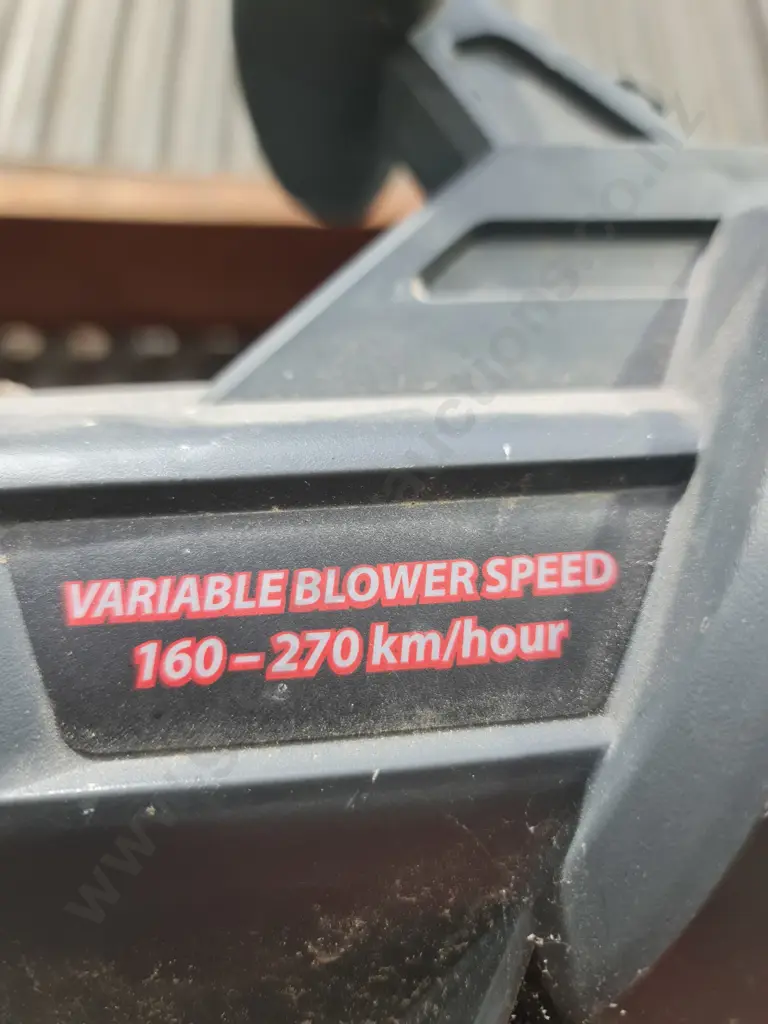 Ozito Vacuum Image 1++