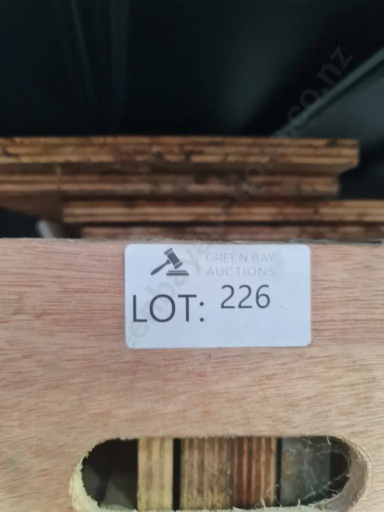 Shelf Lot of Mixed Goods Image 1++