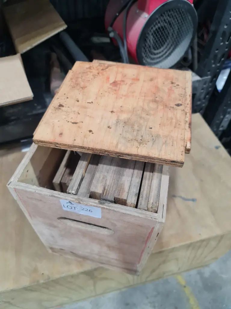 Shelf Lot of Mixed Goods Image 1++